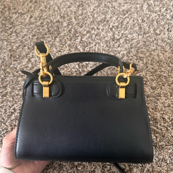 SOLD** Tory Burch mini Lee Radziwill in Black - Picture 2 of 13